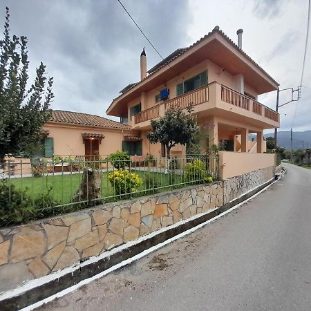 The Lake House" -Trichonida Lake Marathias (Aetolia-Acarnania) Exterior foto